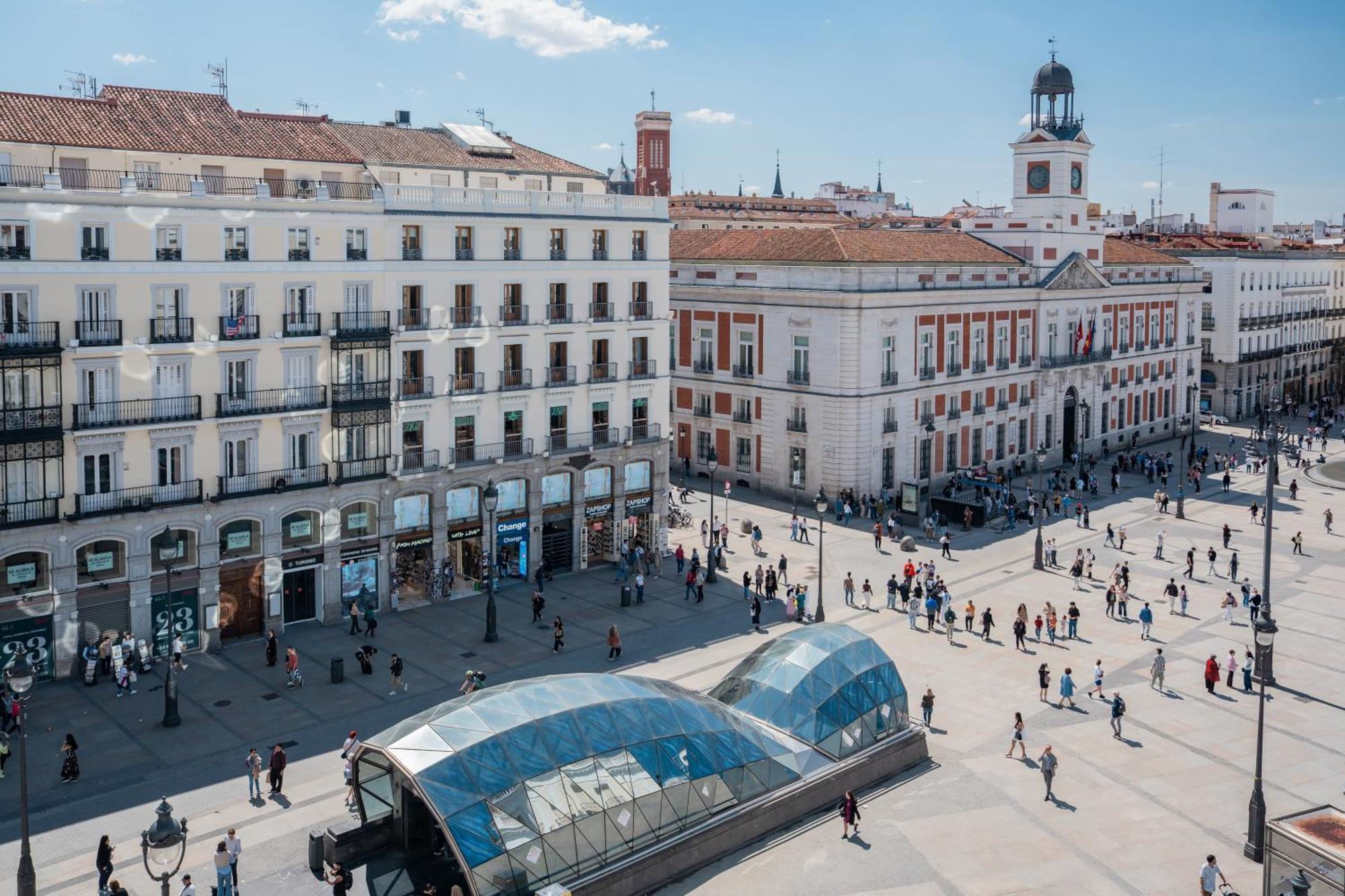 Fortinn Puerta Del Sol Madrid Bagian luar foto