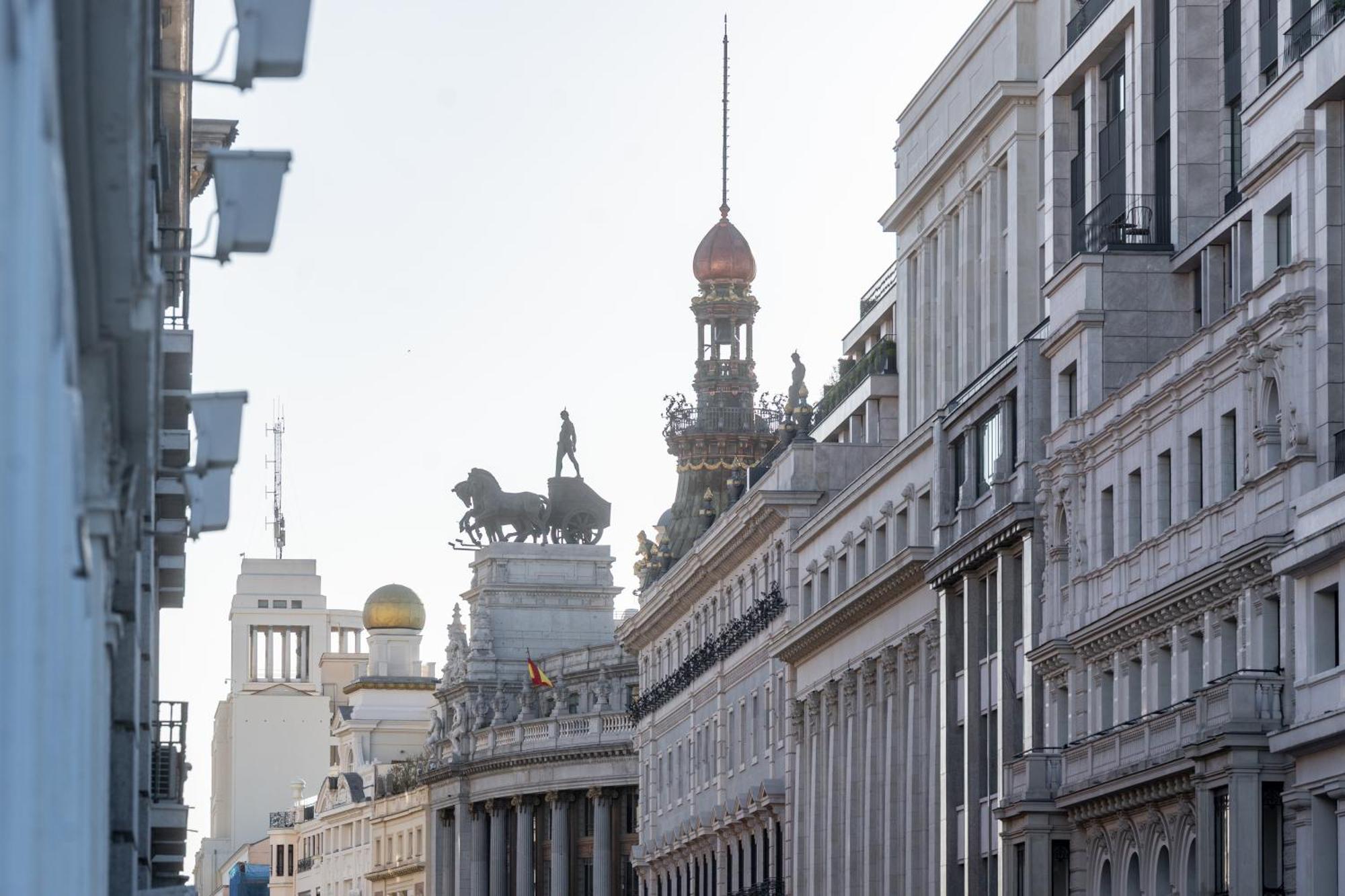 Fortinn Puerta Del Sol Madrid Bagian luar foto